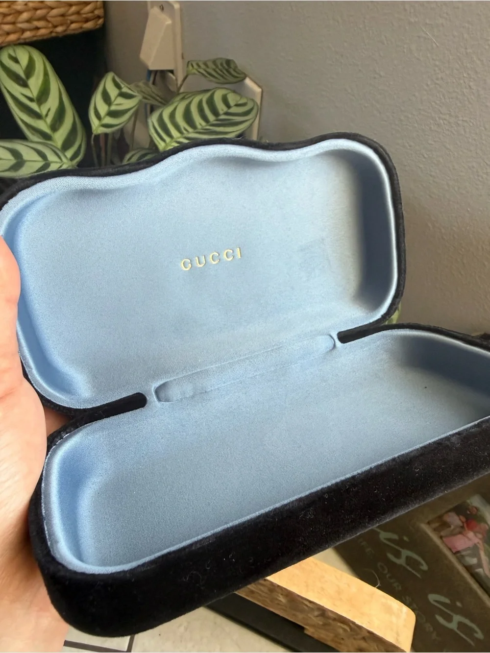 Gucci Black Velvet Sunglasses Case